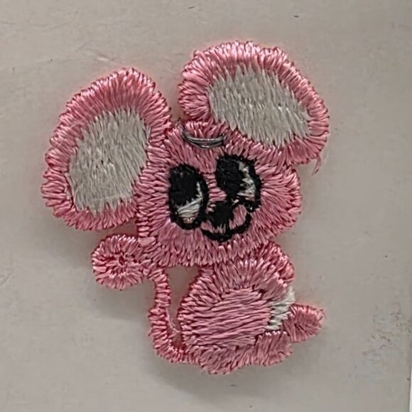 Boutique Other - Pink Embroidered Mouse Iron-On Patch Boutique Design 1"X1-1/4"